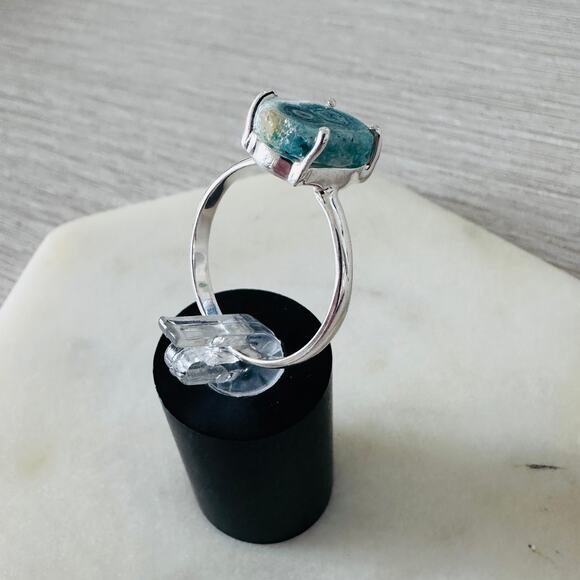 Sterling Silver Mediterranean Green Quartz Stalacitite Slice Ring - Picture 3 of 7